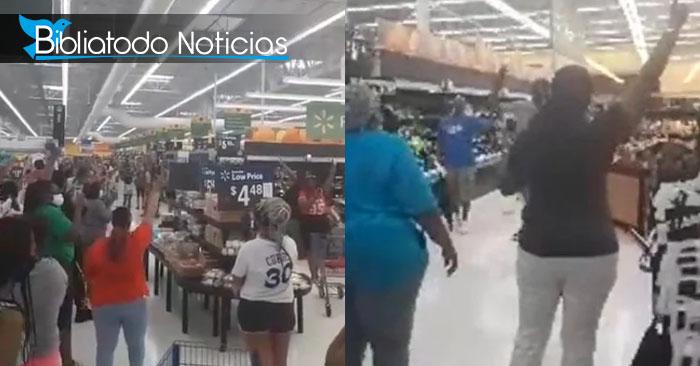 Clientes de un supermercado en EE.UU levantan adoracion espontanea para Dios dentro del lugar | Radio Tiempo la radio cristiana online de Venezuela