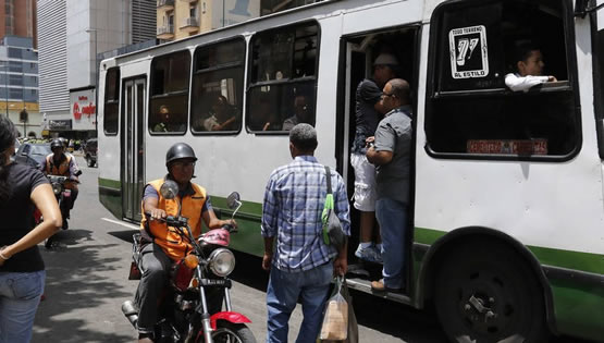 Transportistas consideran que ajuste a Bs. 1000 del pasaje en Caracas es insuficiente | Radio Tiempo la radio cristiana online de Venezuela